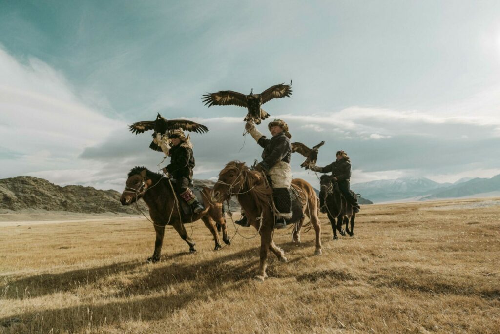 Mongolsko - orlí lovci; zdroj: elitevoyage.com